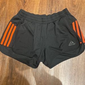 ADIDAS PACER 3 STRIPES KNIT SHORTS - SIZE SMALL